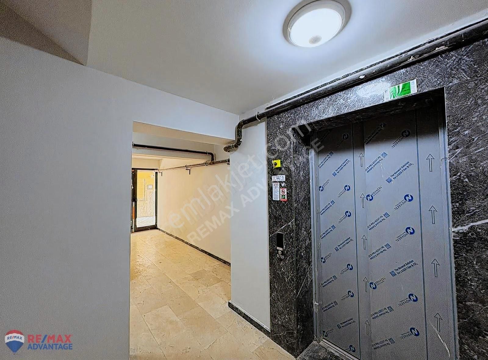 Remax Advantage De Karnur Çilingir Sitesinde Kiralık Daire - Görsel 29