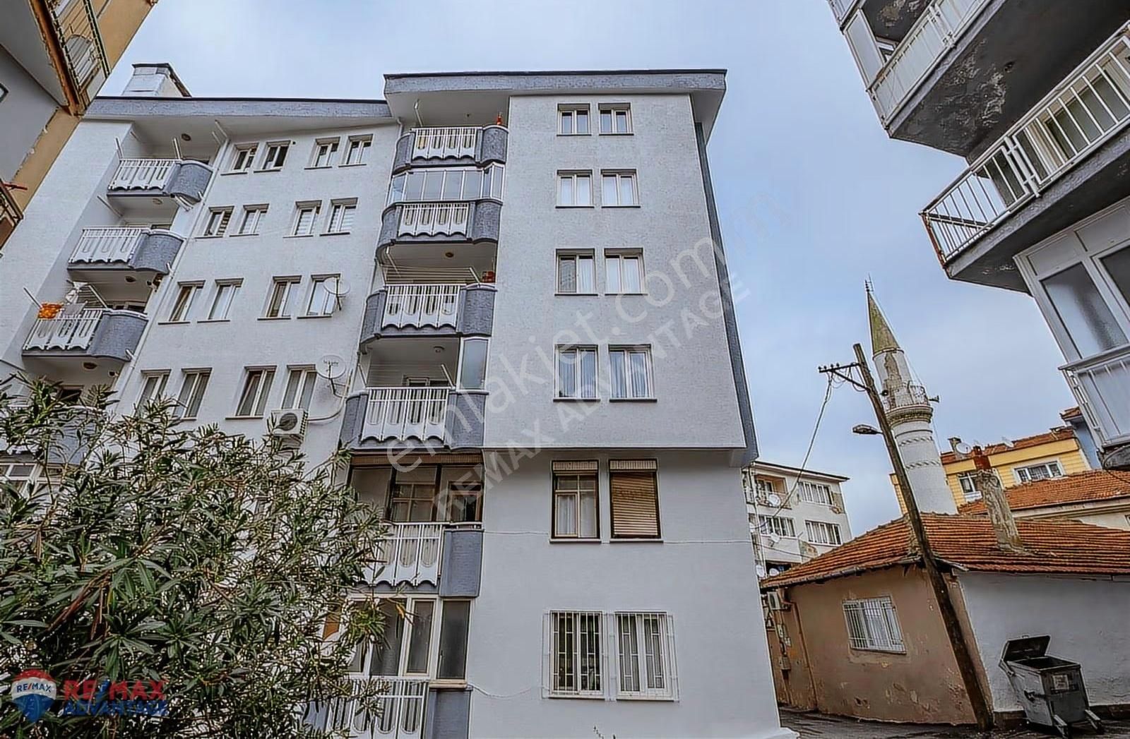 Remax Advantage'dan Namazgah'ta Merkezı Konumda Daıre - Görsel 26