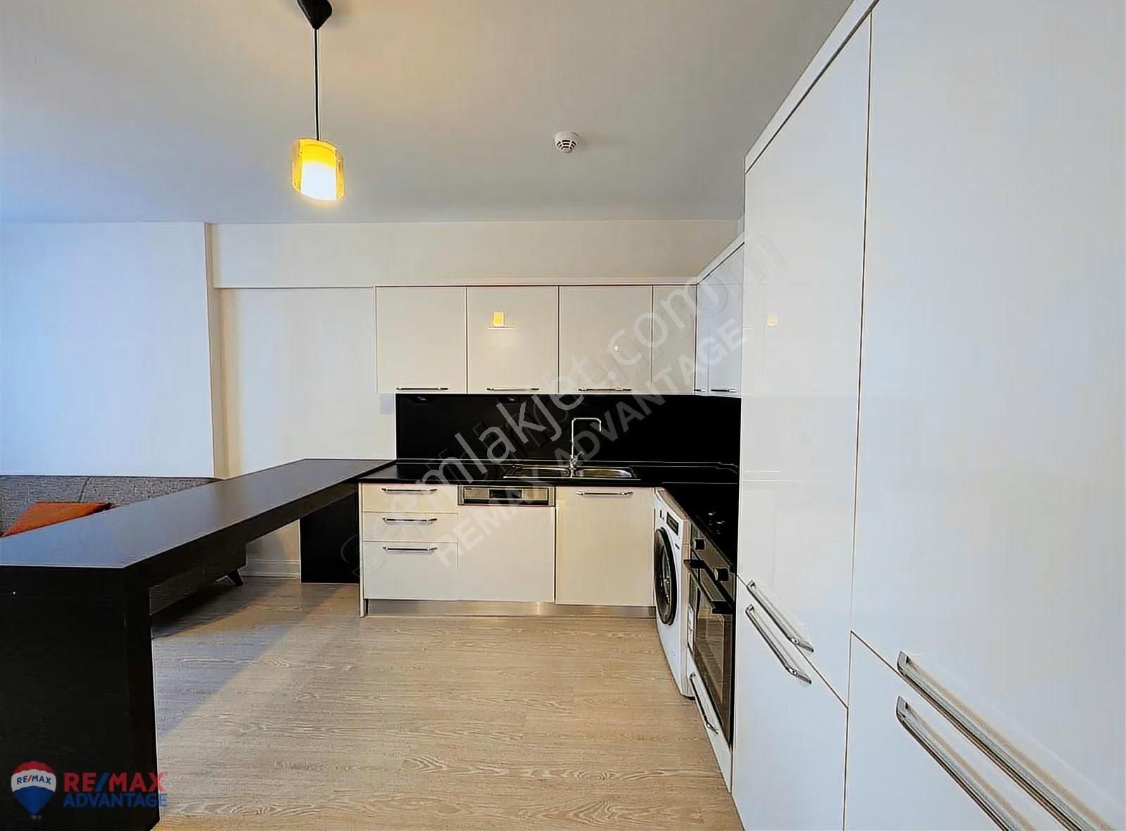 Remax Advantage'dan 23 Nisan'da 1+1 Eşyalı Satılık Daire - Görsel 17