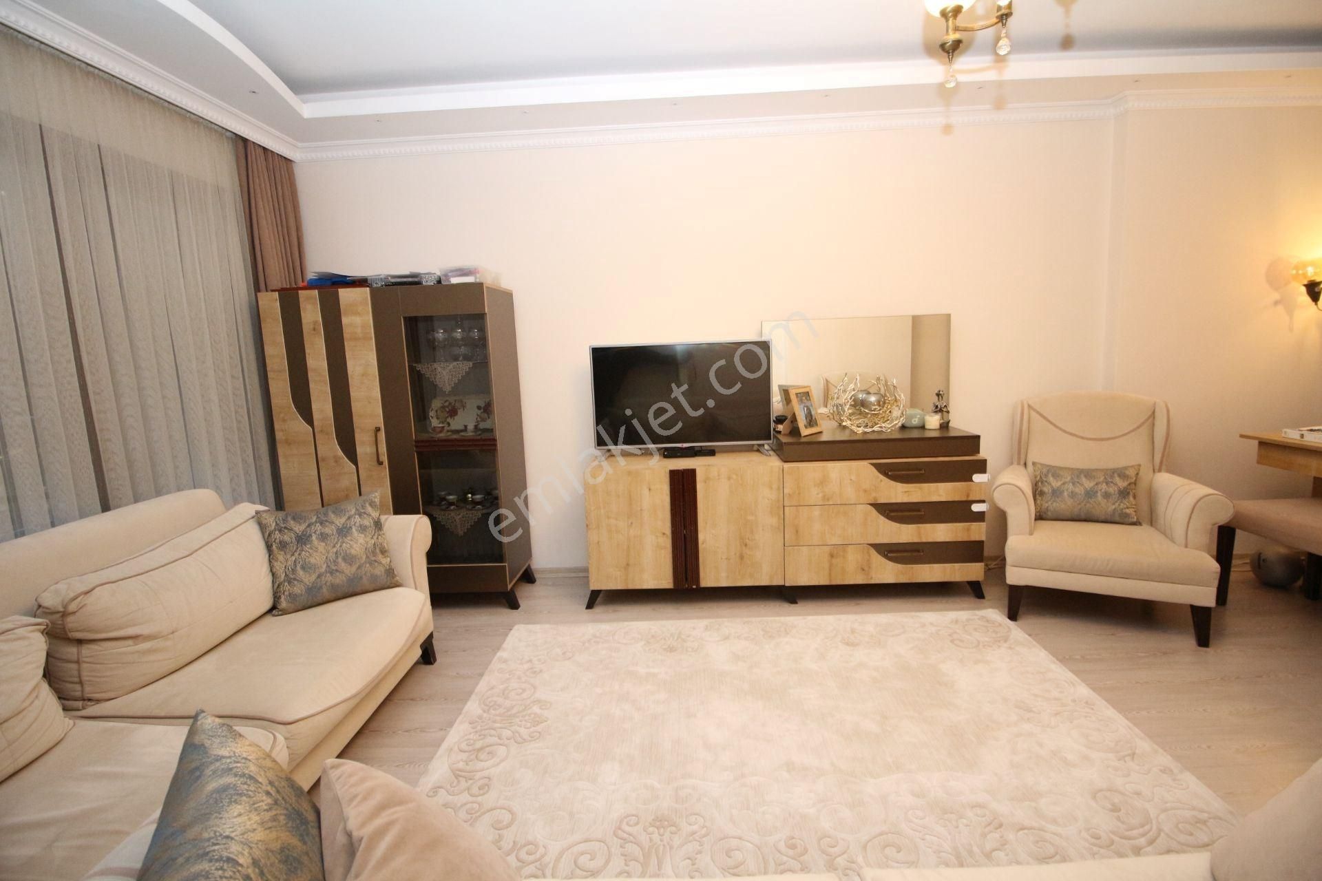 Genç Binada Asansörlü Otoparklı Doğalgazlı - Görsel 7