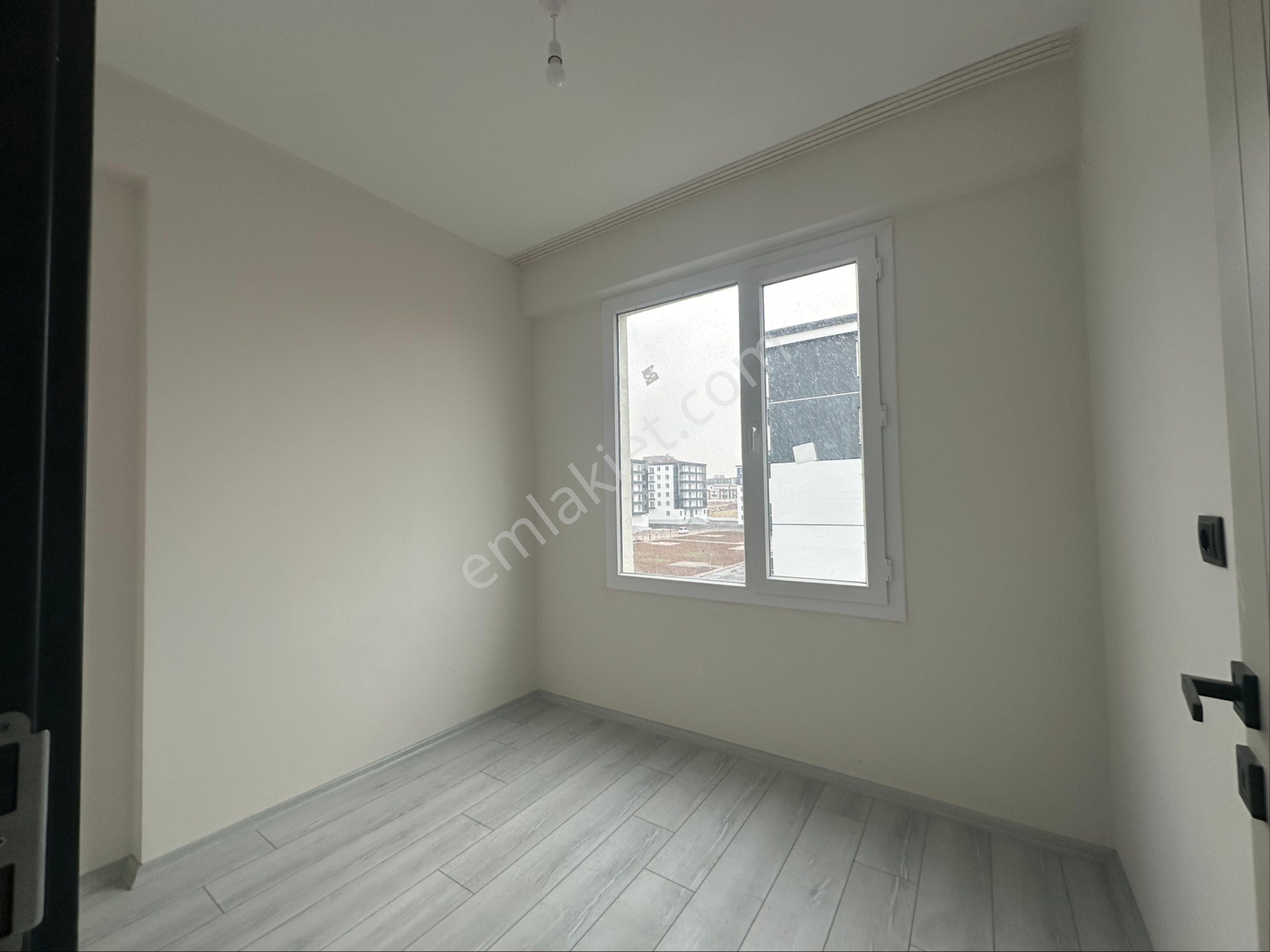 Yeni Şehir Hastanesi Arkası Stadyum Civarı Kiralık Daire - Görsel 8