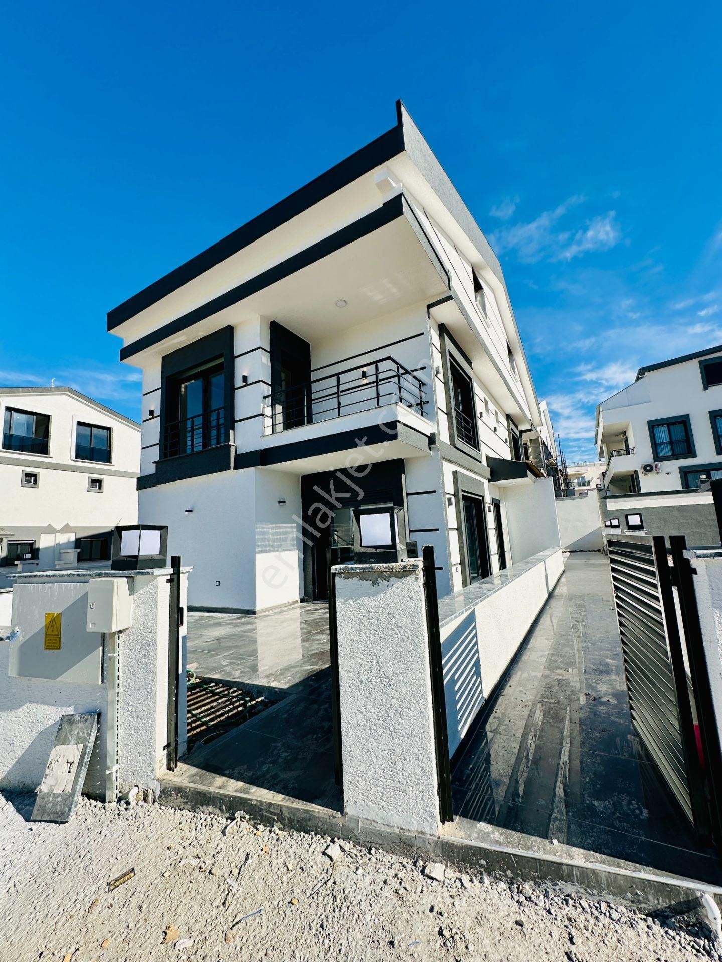 Didim'de Sıfır Fırsat Fiyata Satılık 3+1 Müstakil Villa - Görsel 2