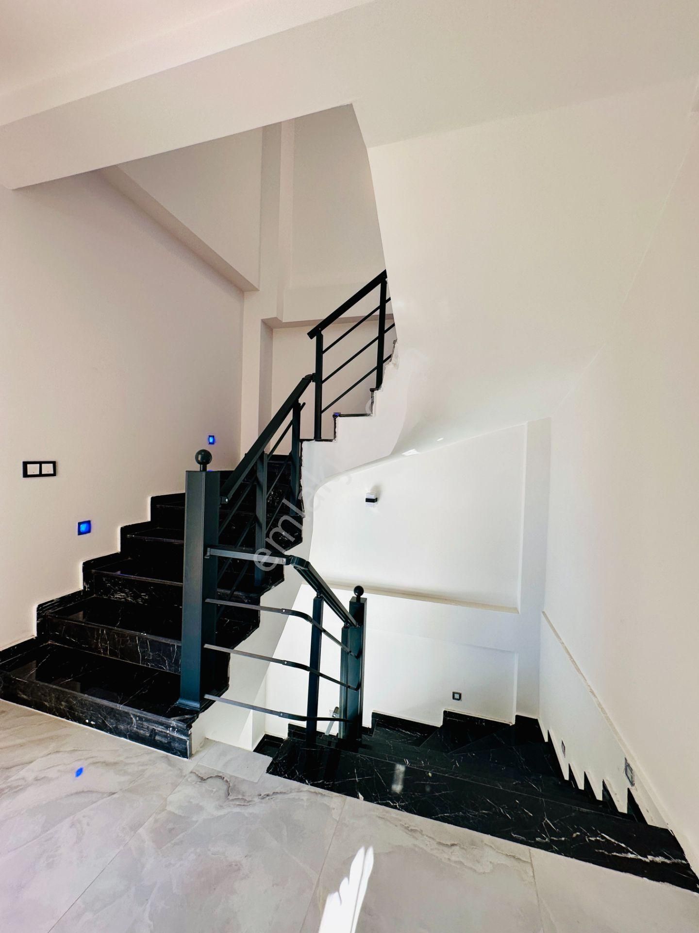 Didim'de Sıfır Fırsat Fiyata Satılık 3+1 Müstakil Villa - Görsel 13