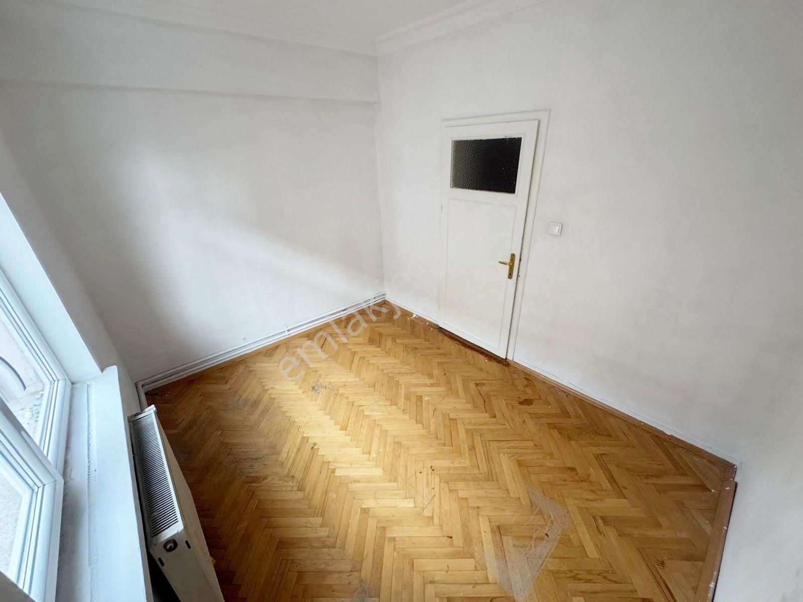 Şehir Has. Yakını Cadde Üstü 3+1 Bağımsız Ortakat Ön Cephe Güney - Görsel 24