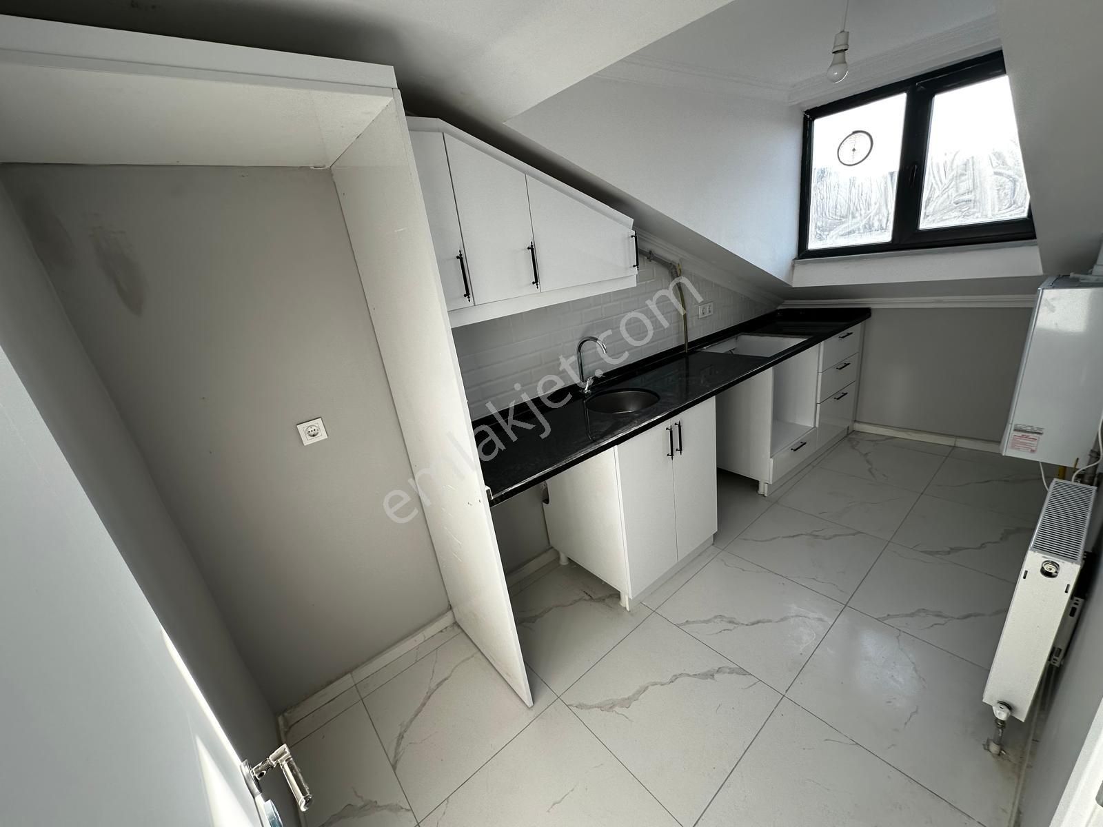Üç Kardeşler'den Malkoçoğlu Mh 2+1 85m2 Sıfır Kiralık Çatıkatı - Görsel 15