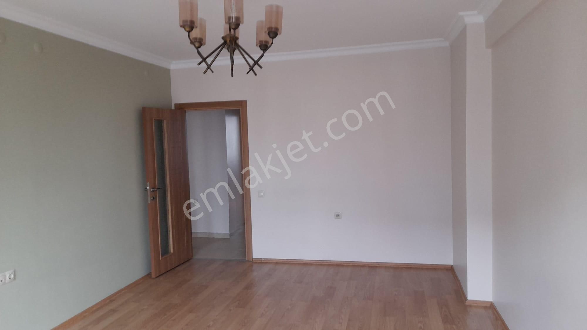 Gundogdu Vergı Daıresı Yanı Ara Kat Kıralık 3+1 Daıre - Görsel 18