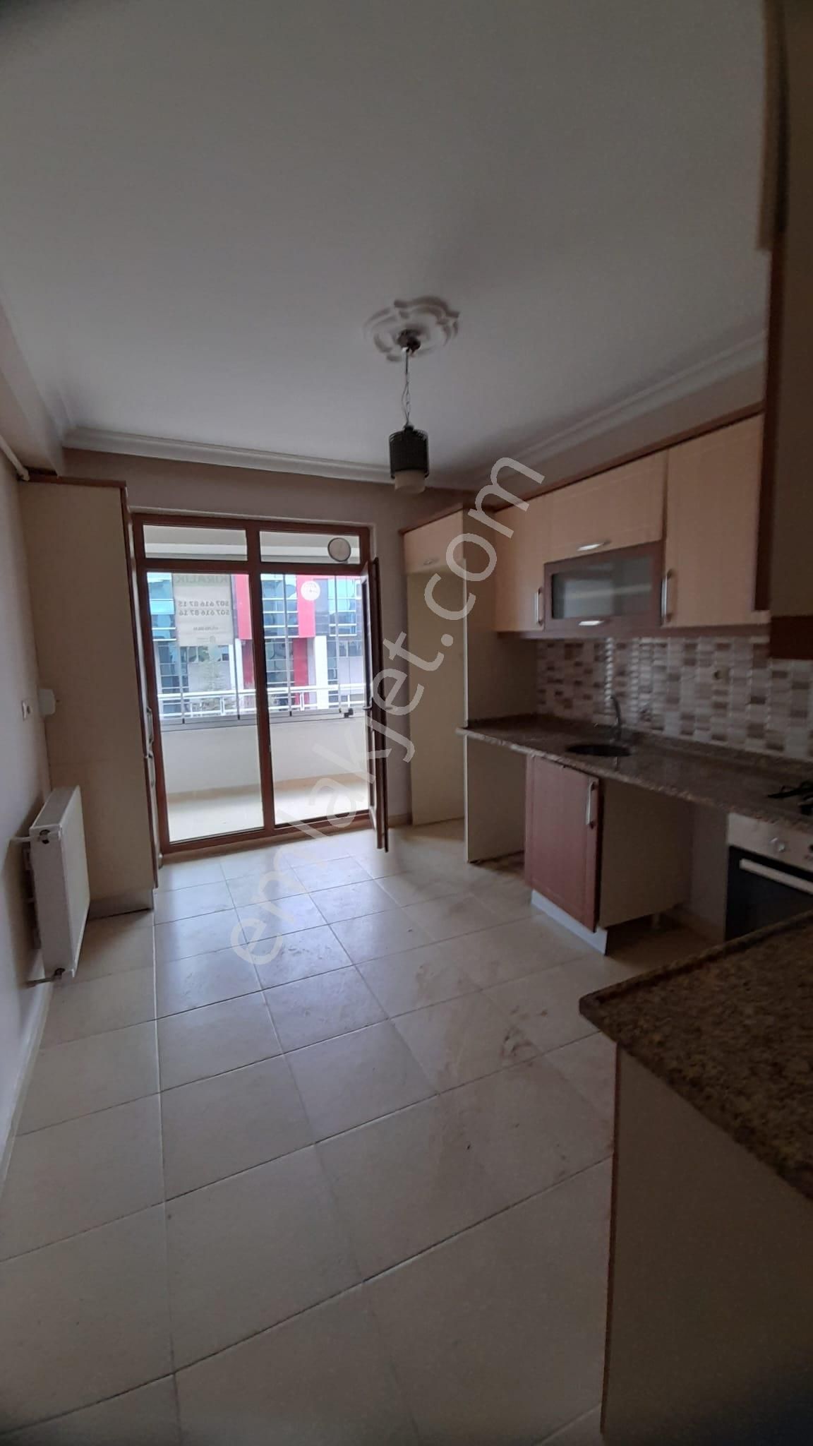 Gundogdu Vergı Daıresı Yanı Ara Kat Kıralık 3+1 Daıre - Görsel 11