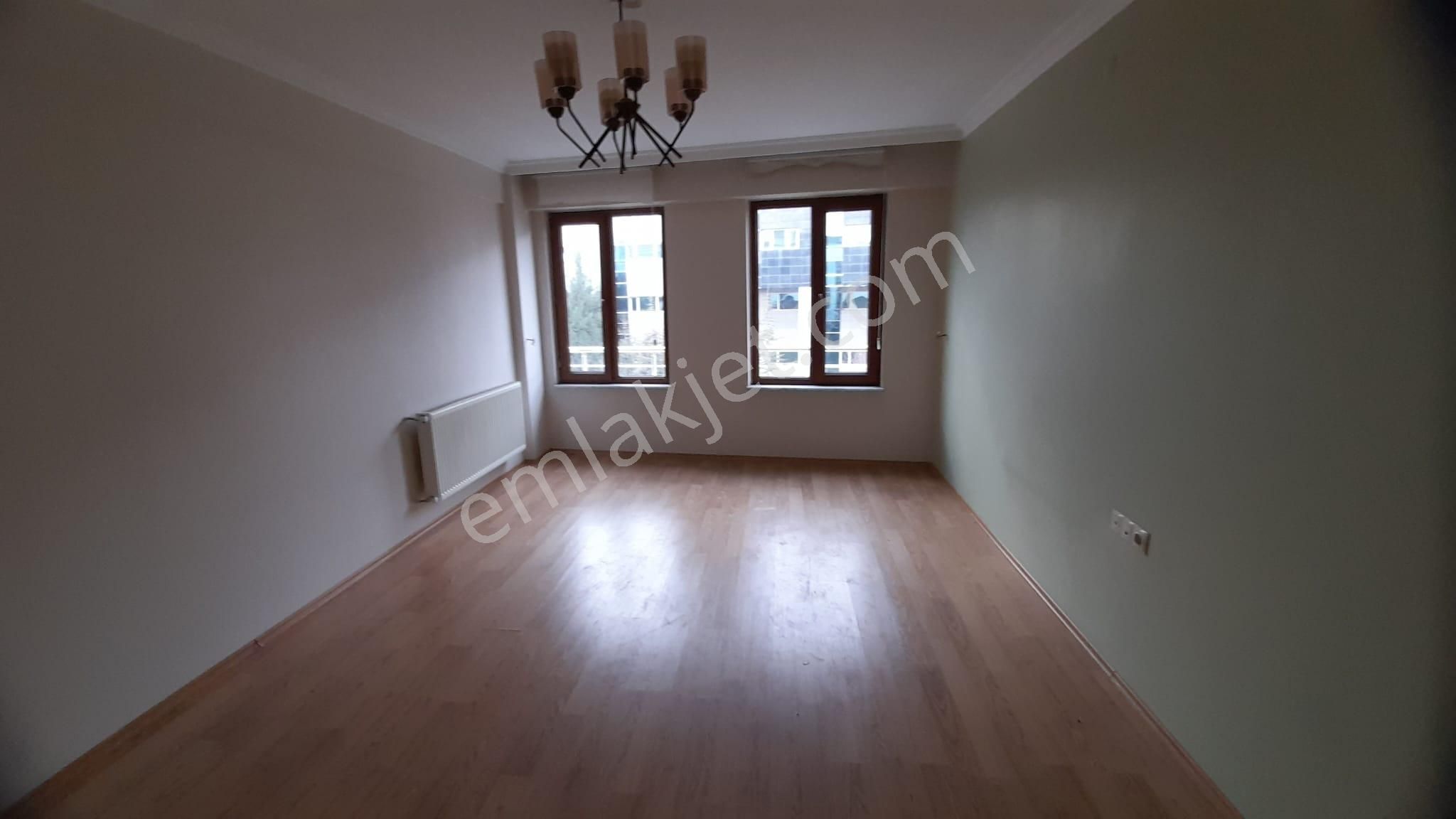 Gundogdu Vergı Daıresı Yanı Ara Kat Kıralık 3+1 Daıre