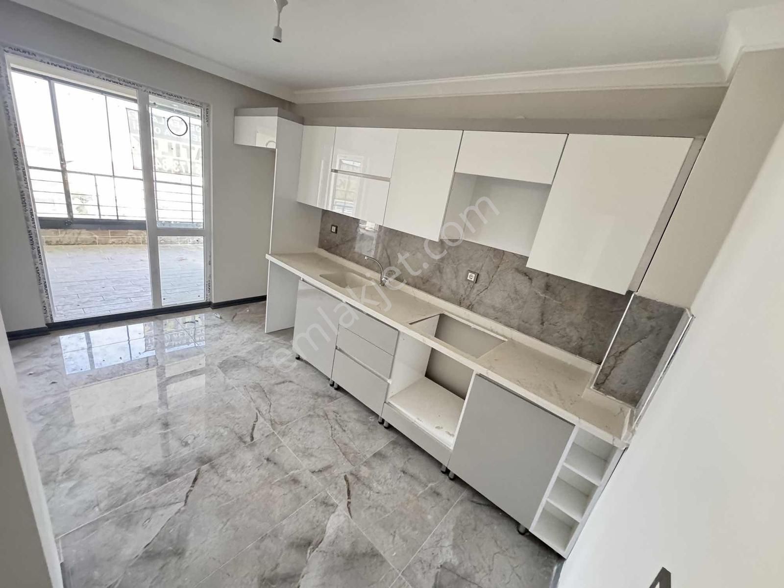 Liderden 3+1 Sıfır 3.kat,ön Cephe İskanı Alnmş Full Yapılı Daire - Görsel 22