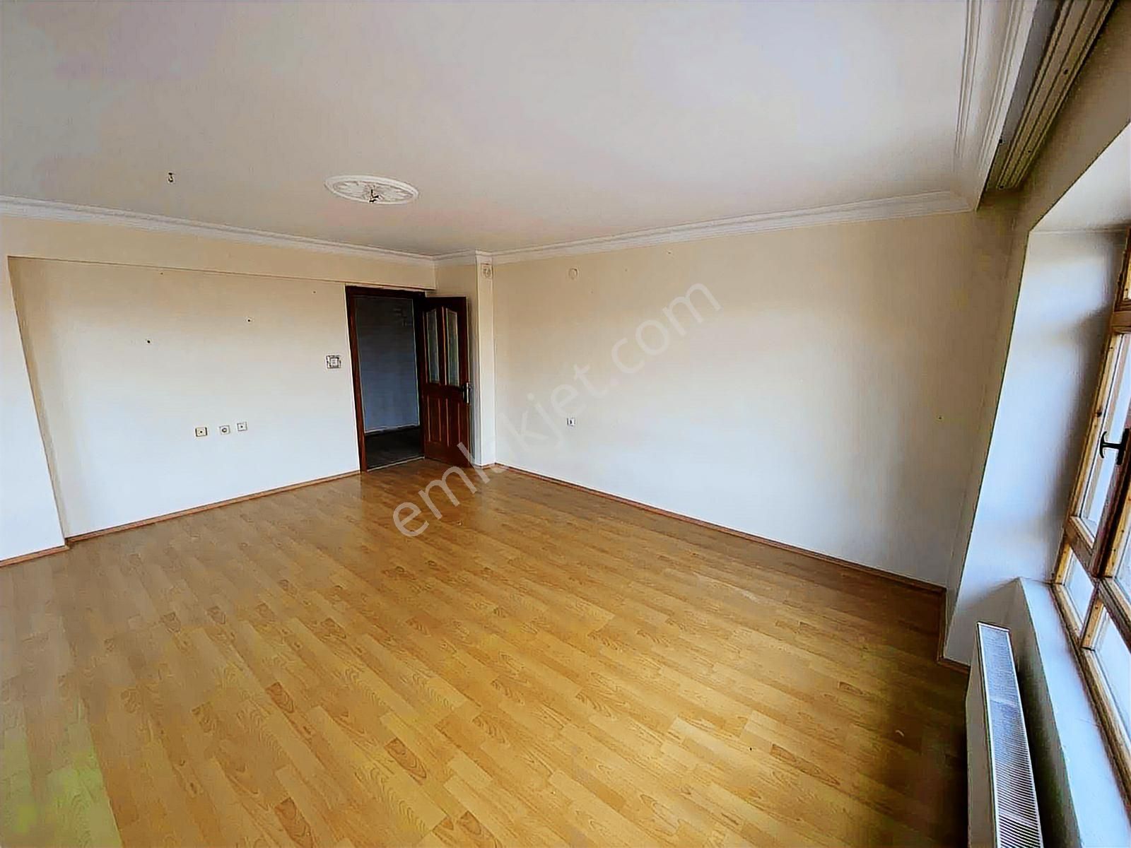 Lider'den Eyyüp Cami Mevki 3.kat 3+1 3cepheli+ Ebeveyn Banyolu! - Görsel 16