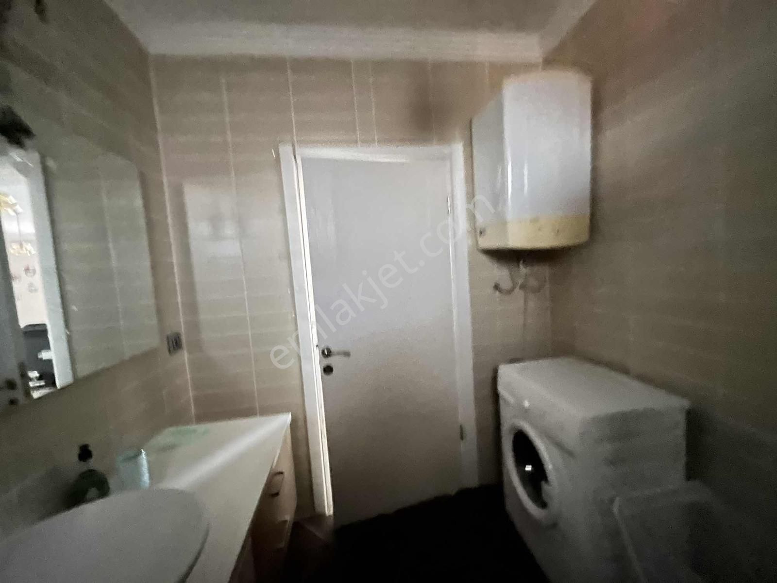 Lalezar Sitesinde Eşyalı Kiralık Daire - Görsel 2