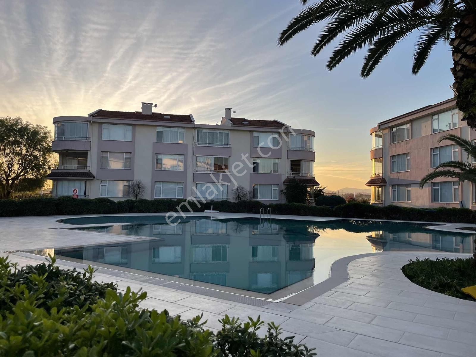 Lalezar Sitesinde Eşyalı Kiralık Daire - Görsel 18