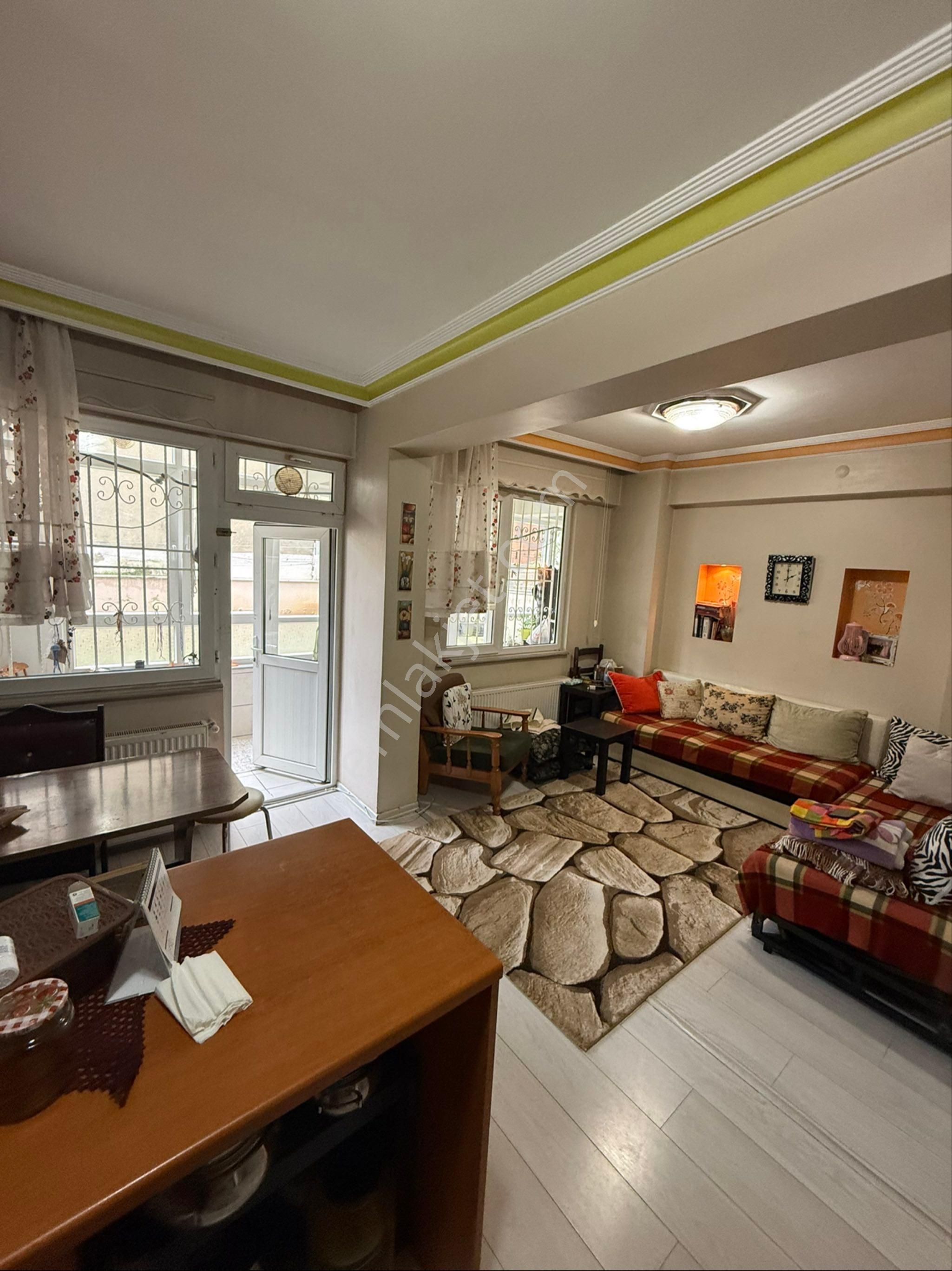 Ciftlik Mahallesinde Satılık Temiz Daire - Görsel 11