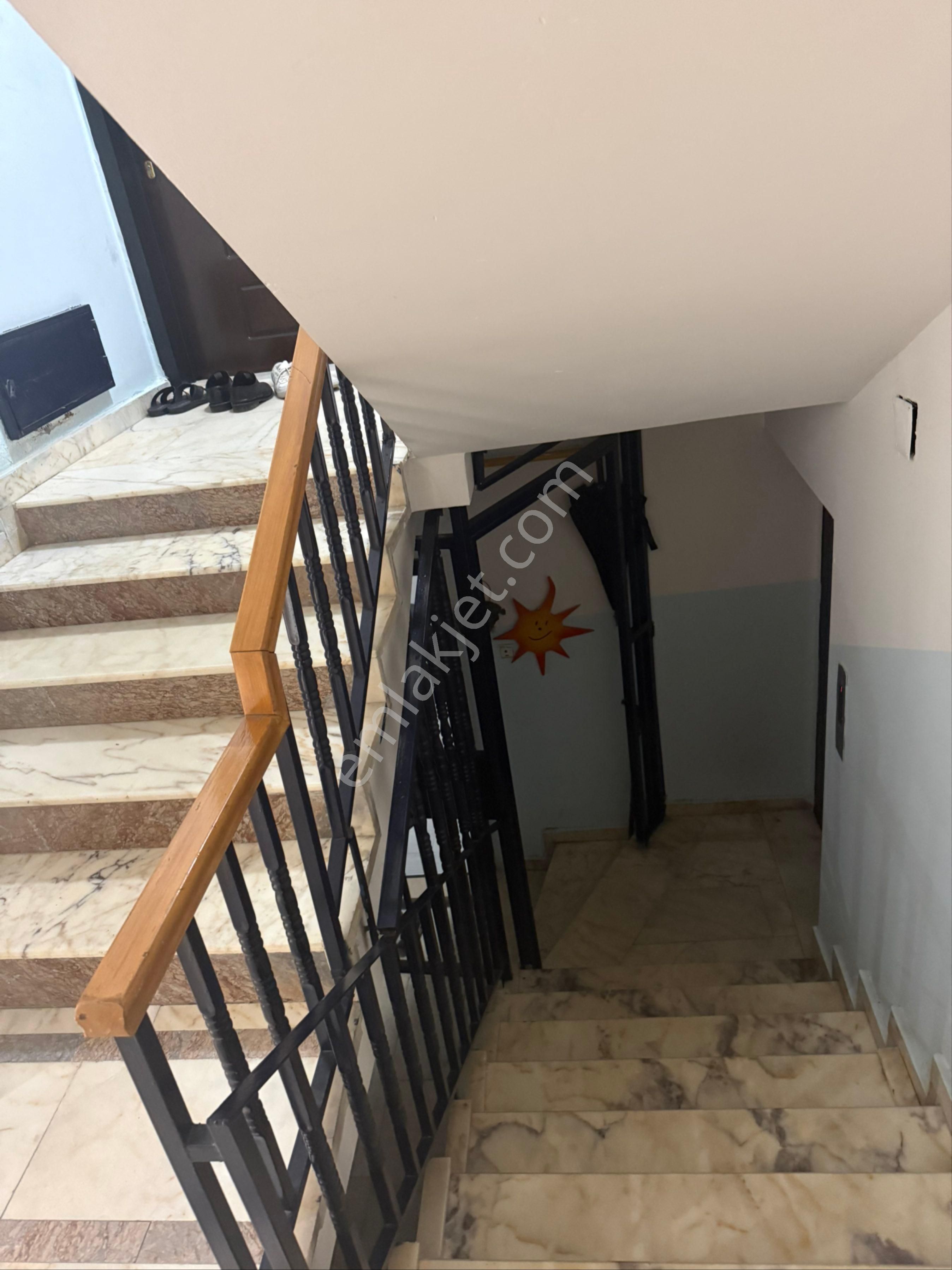 Ciftlik Mahallesinde Satılık Temiz Daire - Görsel 6