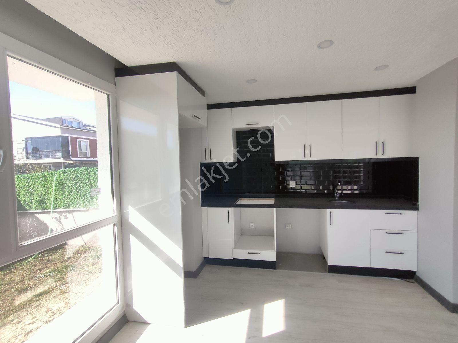 Yeniçiftlik'te 4+1 Geniş Oturumlu Villa⫷⫸kartallar'dan⫷⫸ - Görsel 19