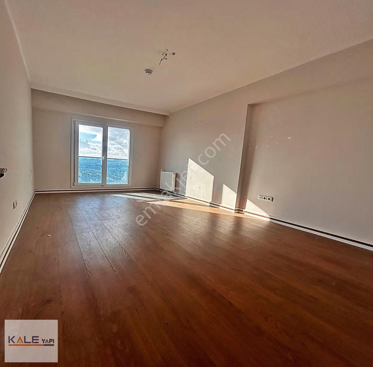 Bahçeşehir Lokasyonlu 1+1 Satılık Fırsat Daire - Görsel 3