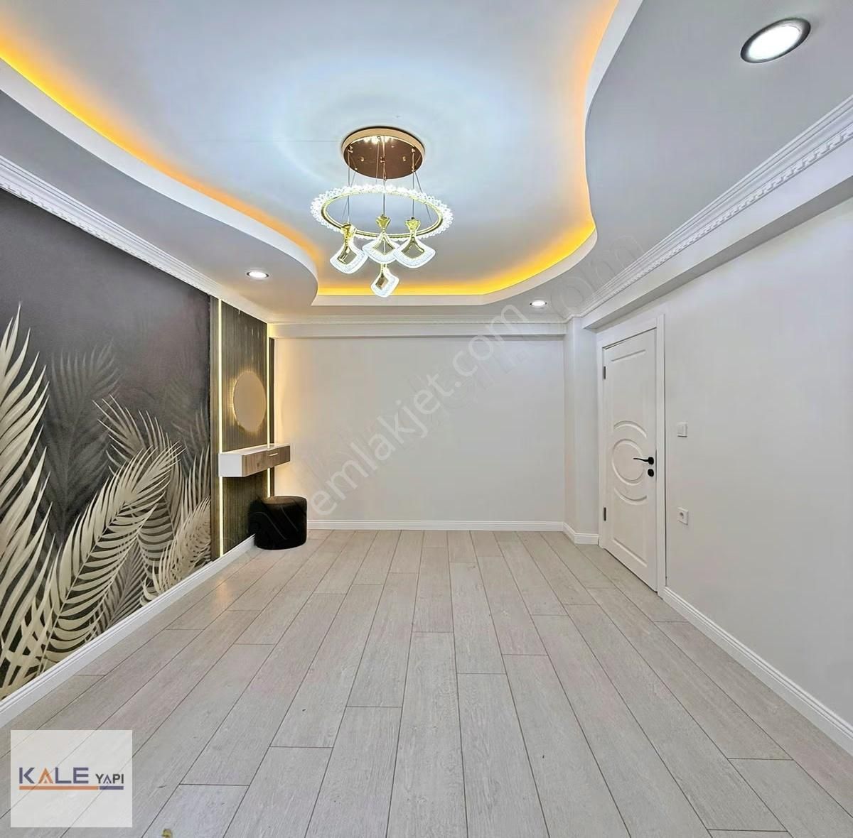 Merkezi Konumda 4+1 Satılık Daire - Görsel 22