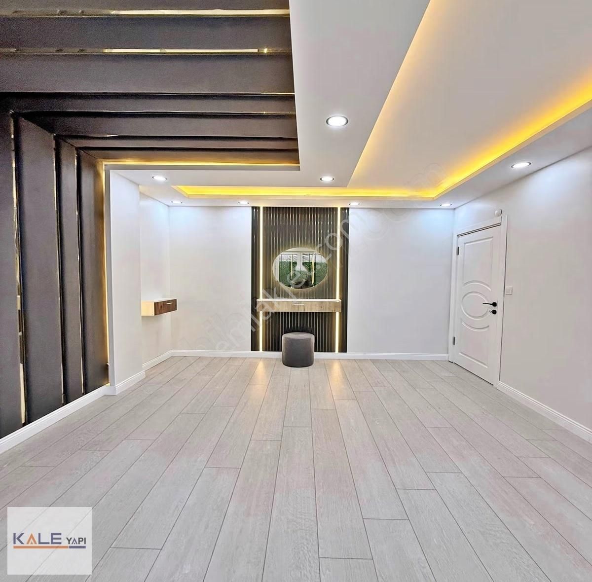 Merkezi Konumda 4+1 Satılık Daire - Görsel 25