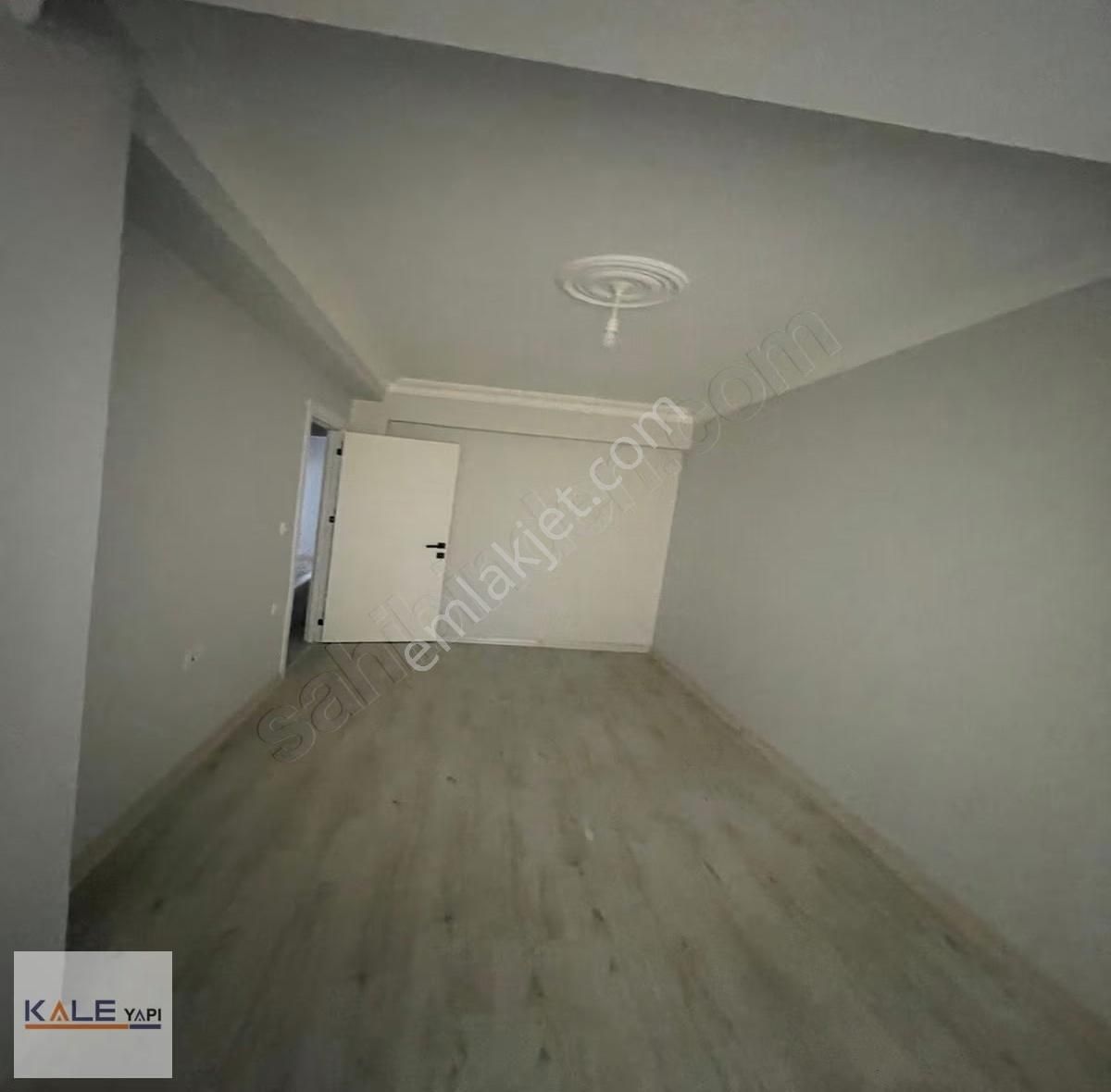 Cumhurıyet Meydanda Sıfır 3-1 Satılık Arakat - Görsel 21