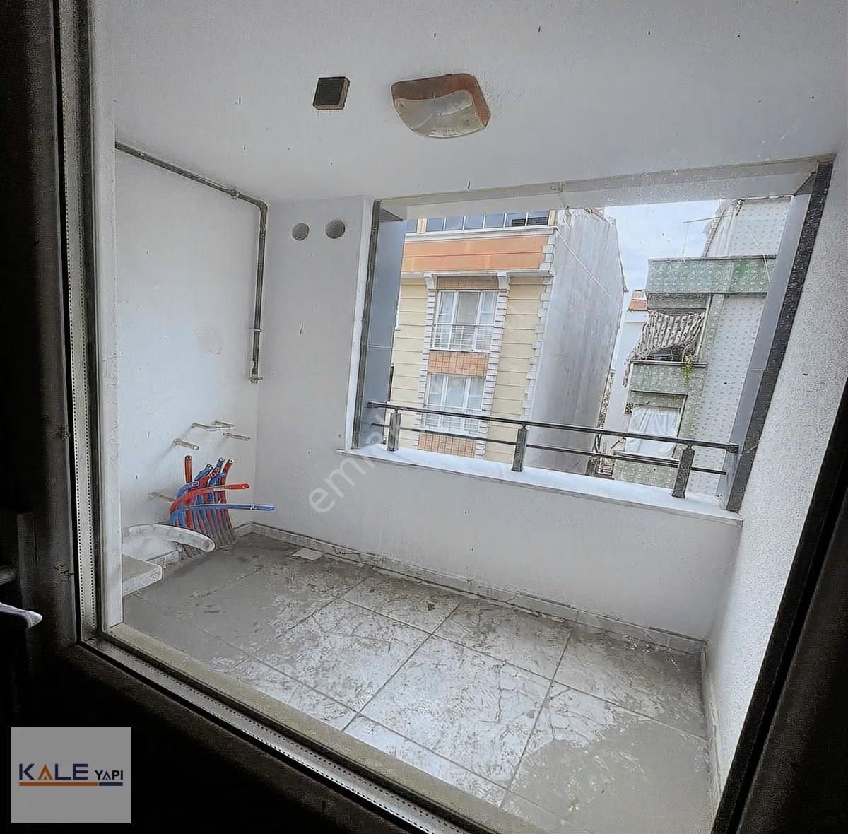 Cumhurıyet Meydanda Sıfır 3-1 Satılık Arakat - Görsel 2