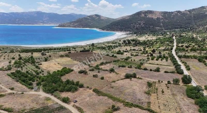 Full Göl Manzaralı 982 Mt2 Yerimiz Satılıktır. - Görsel 3