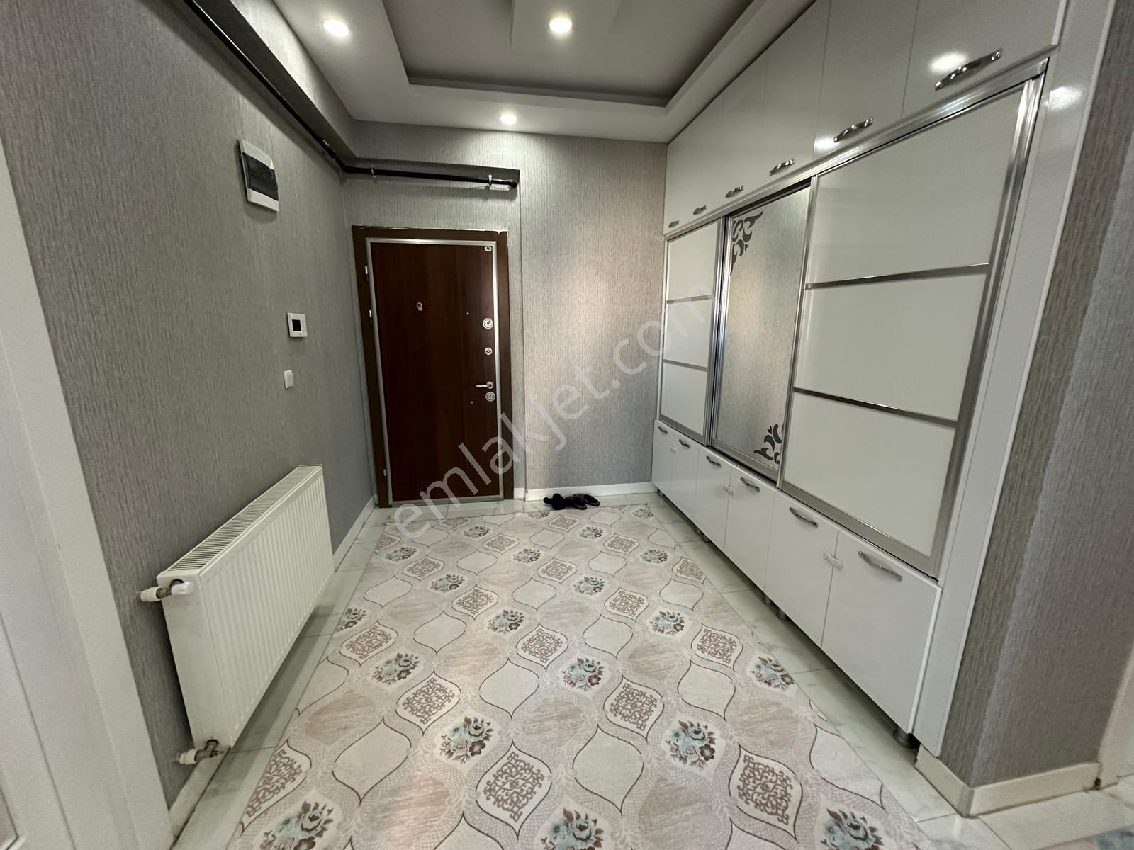 Akev Gayrimenkul'den Atakent'te 3+1 Ara Kat Daire - Görsel 16