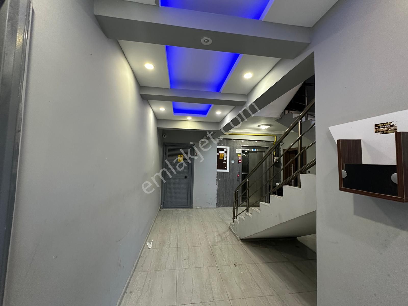 Akev Gayrimenkul'den Atakent'te 3+1 Ara Kat Daire - Görsel 23