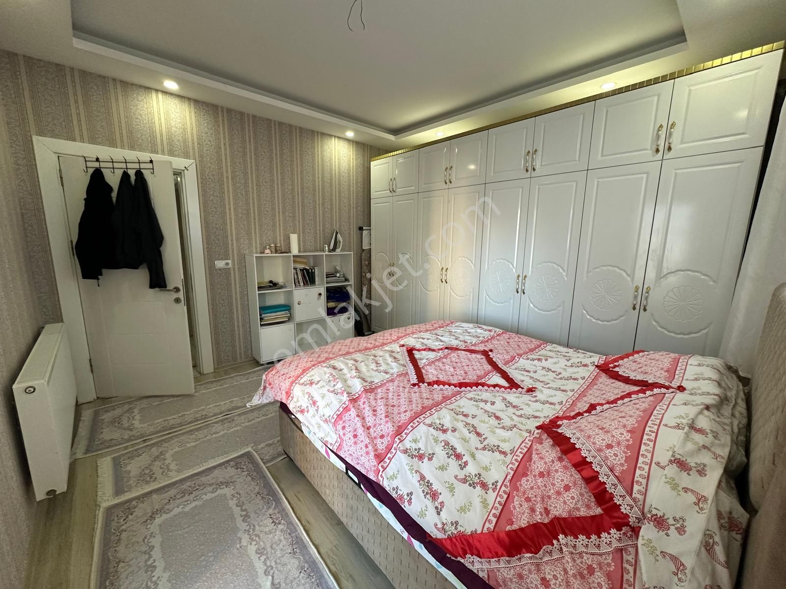 Akev Gayrimenkul'den Atakent'te 3+1 Ara Kat Daire - Görsel 9