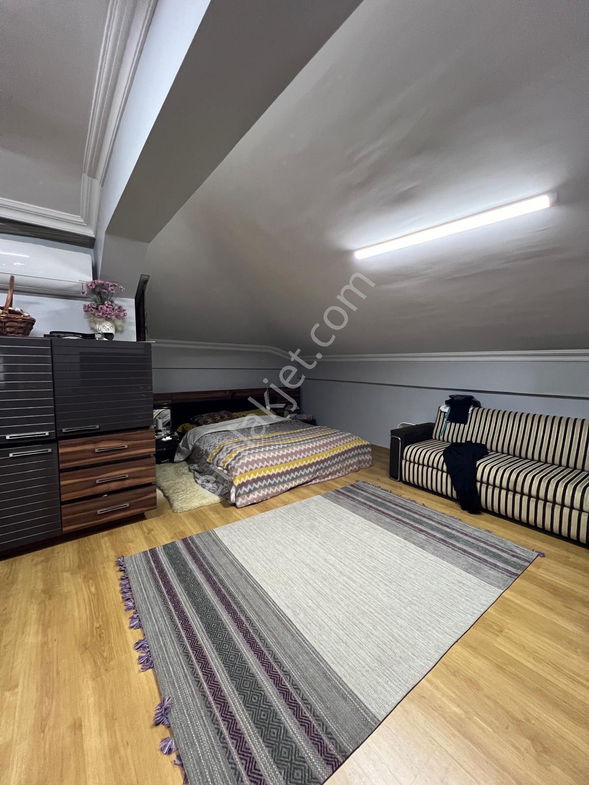 🏡75 Yıl Mahallesi 🏡 ✅5+1 3500m2 3 Katlının Çatı Dubleks ❇️kombi Petekli Full Özelikli - Görsel 16