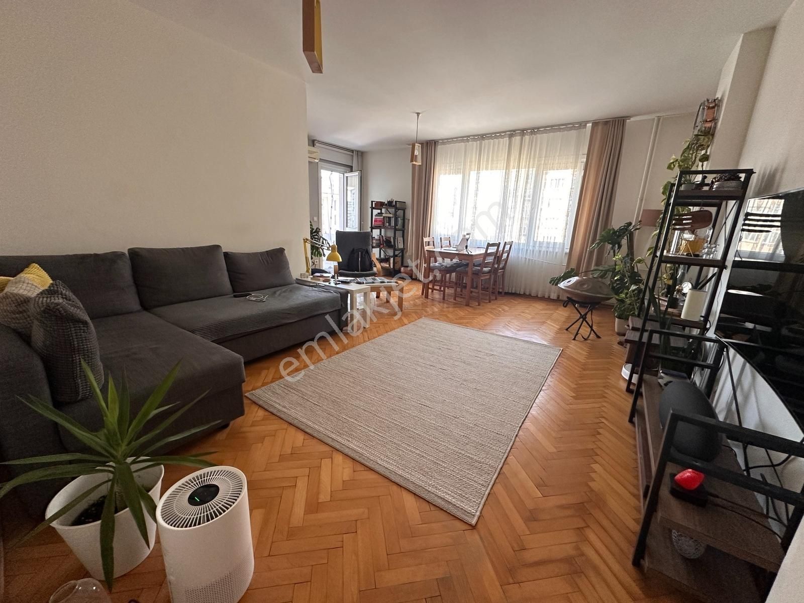 Tamiş'den Göztepe'de Cadde Üzerinde 3 Cepheli Çok Ferah7.kat 3+1 - Görsel 16