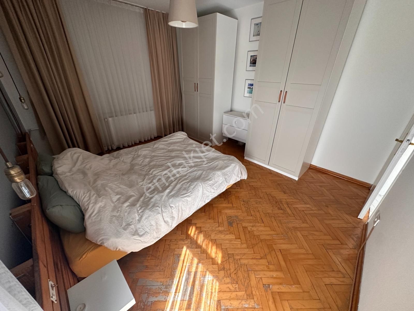 Tamiş'den Göztepe'de Cadde Üzerinde 3 Cepheli Çok Ferah7.kat 3+1 - Görsel 20