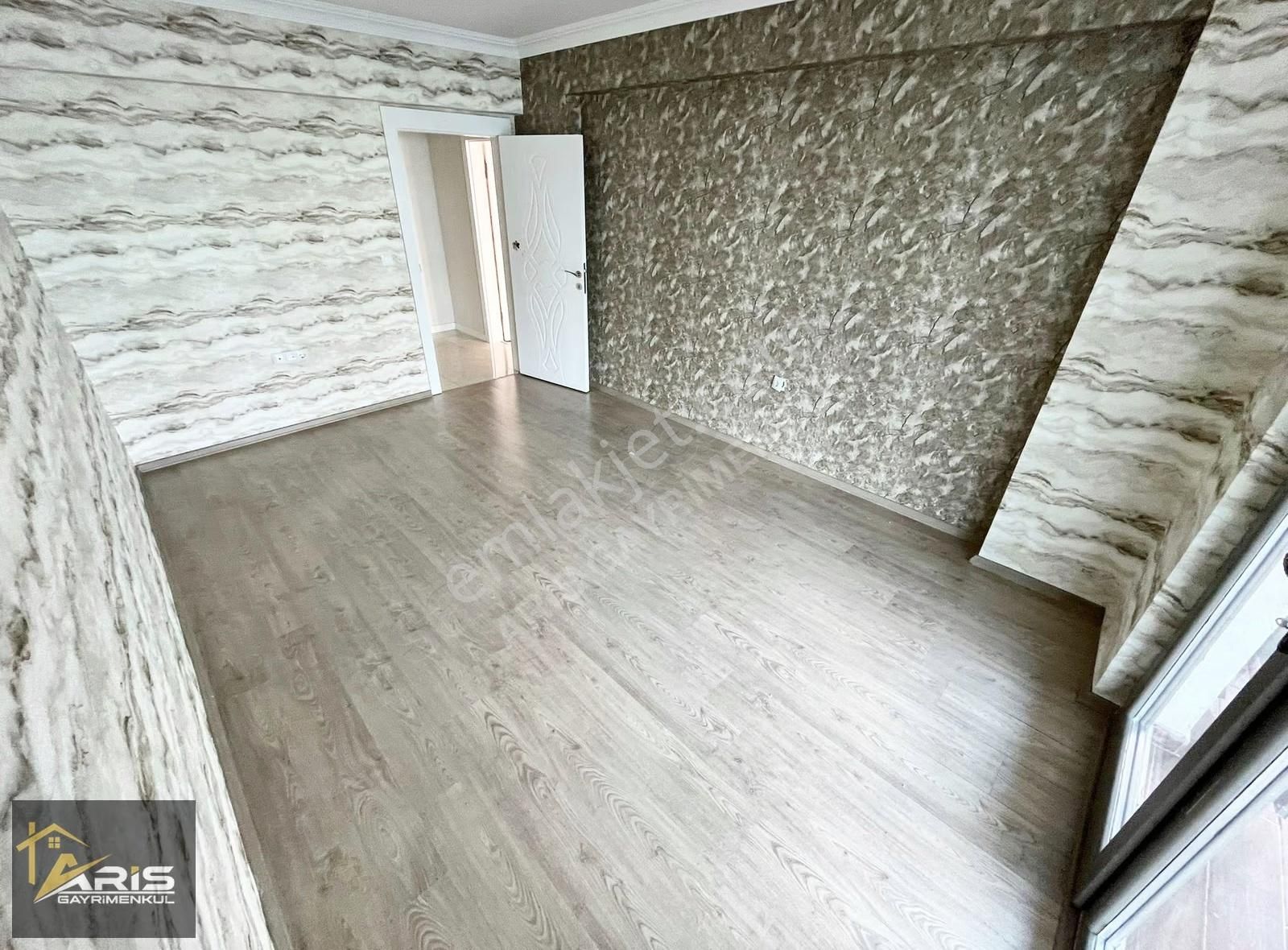 Aris'ten Rakipsiz Fiyat! Boş Daire! Havuzlu Site İçinde Delüx4+1 - Görsel 11