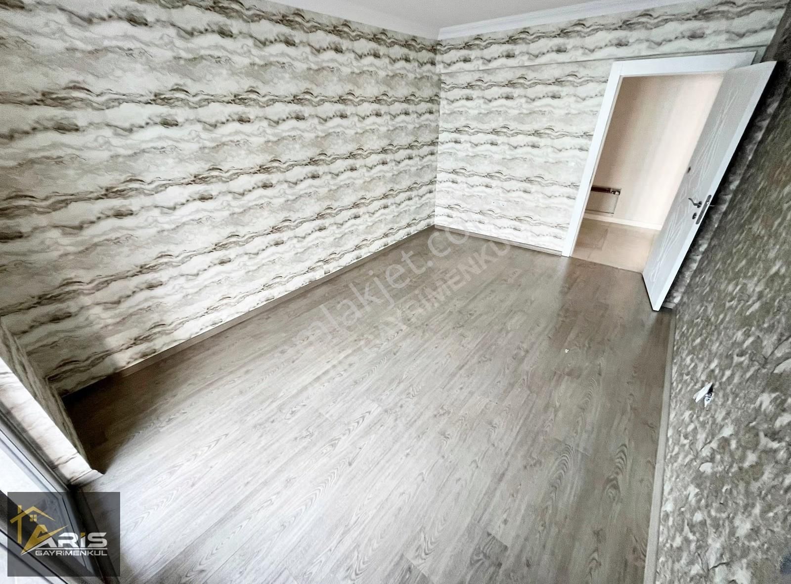 Aris'ten Rakipsiz Fiyat! Boş Daire! Havuzlu Site İçinde Delüx4+1 - Görsel 31