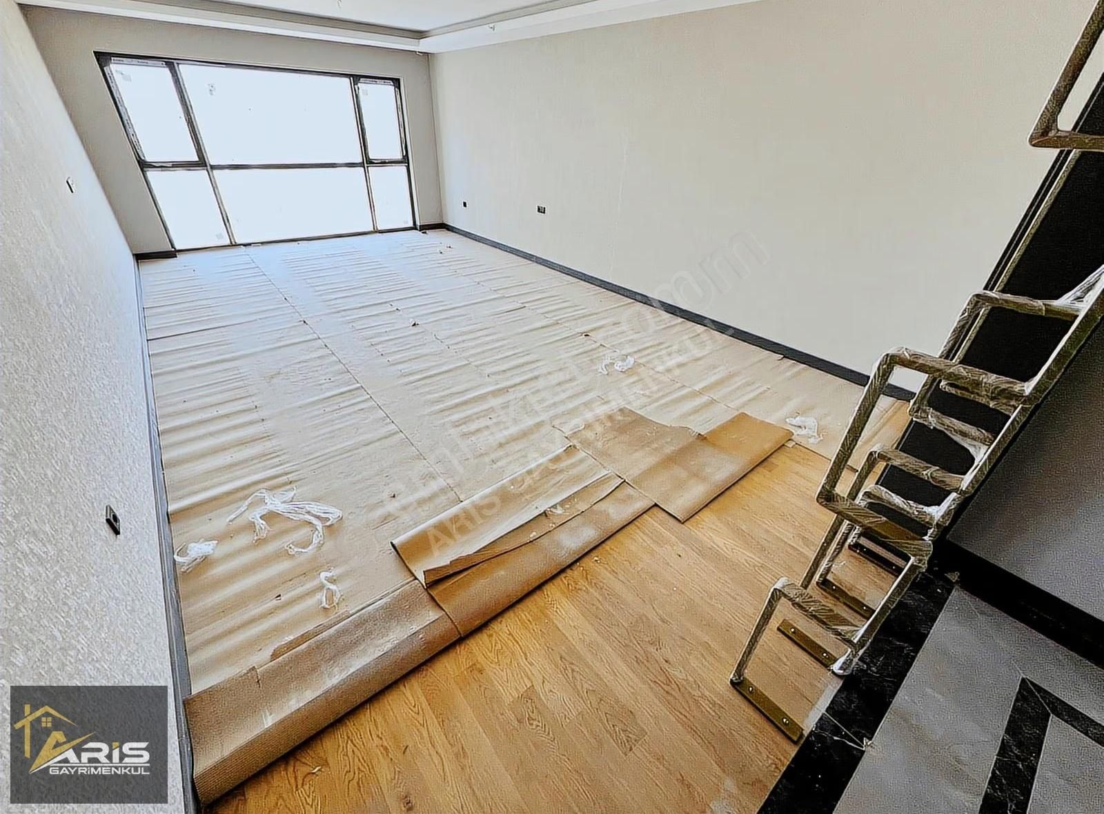 Aris'ten Lita Astoria Beytepede Peyzaj Cephe Yüksek Kat Lüx 4+1 - Görsel 17