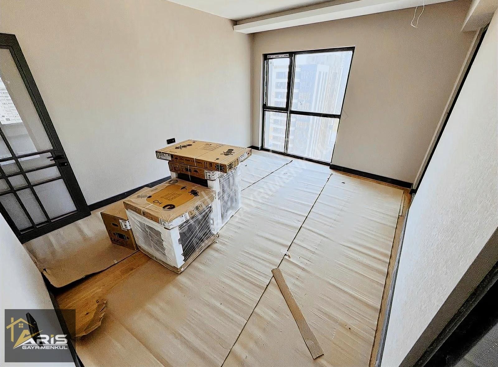 Aris'ten Lita Astoria Beytepede Peyzaj Cephe Yüksek Kat Lüx 4+1 - Görsel 13