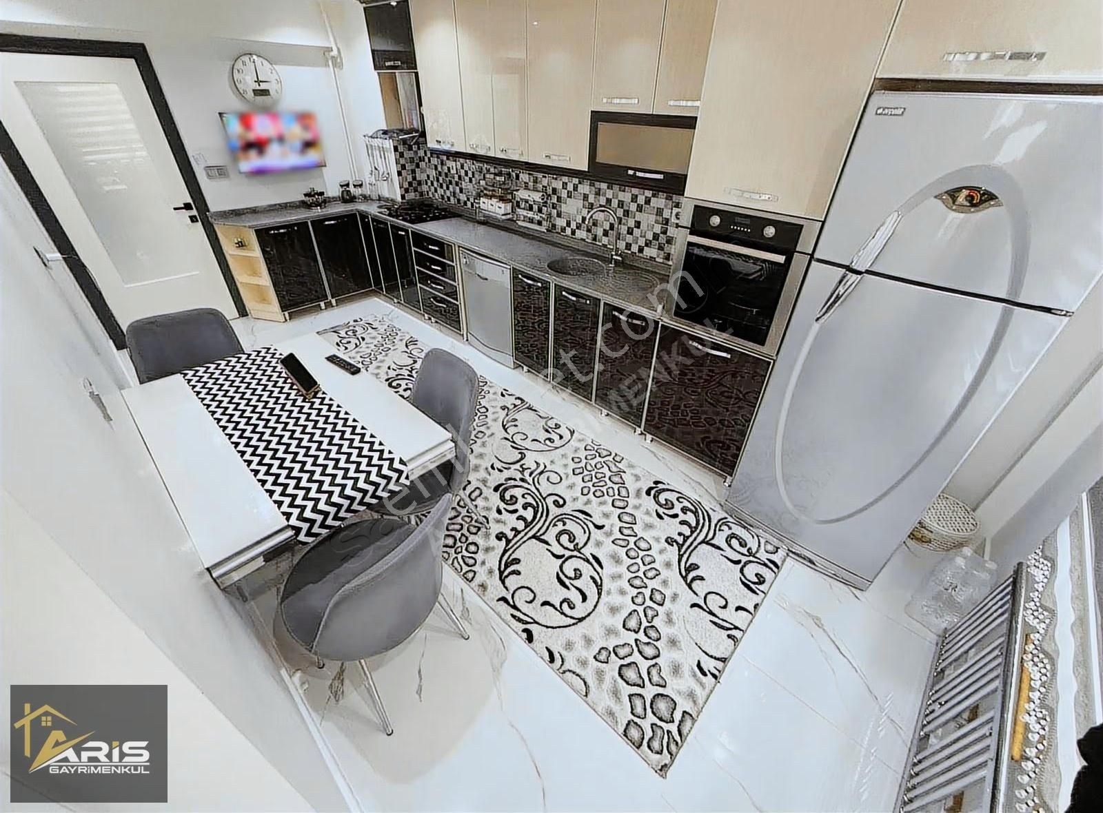 Aris'ten Eşsiz Metrekare! Cuma Pazarı Yakını Arakatta Lüx3+1 - Görsel 17
