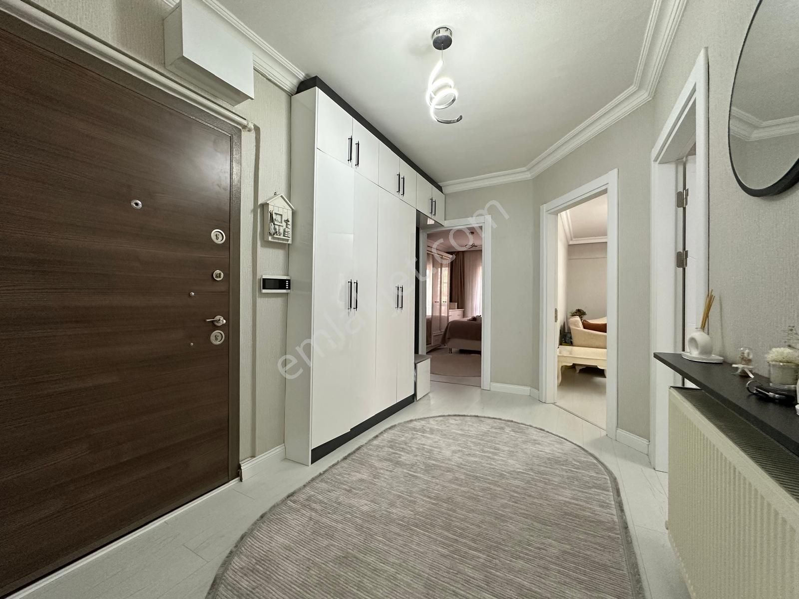 Çiftçioğullarından Ara Katta Lüx Yapılı E.banyolu 3+1 Daire - Görsel 27