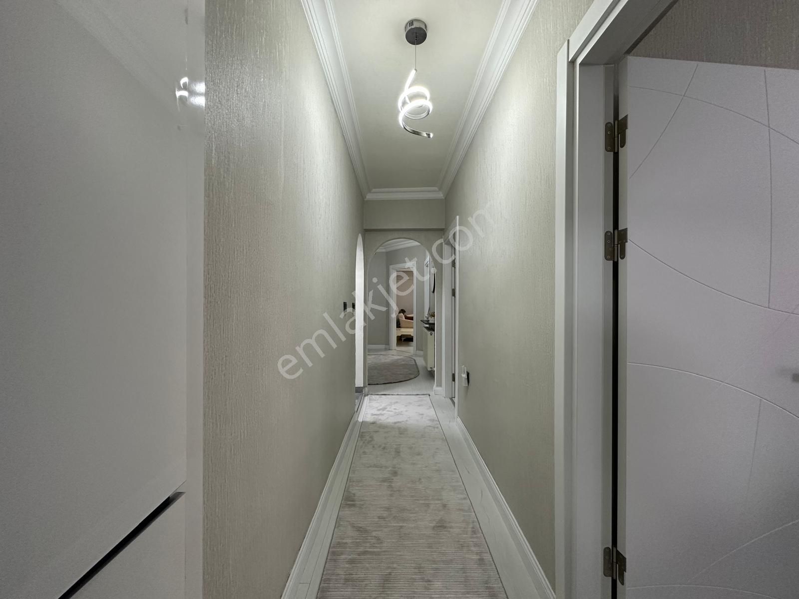 Çiftçioğullarından Ara Katta Lüx Yapılı E.banyolu 3+1 Daire - Görsel 24