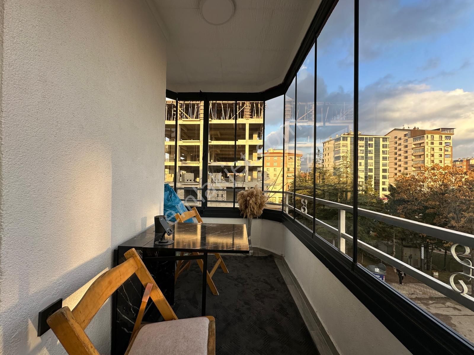 Çiftçioğullarından Ara Katta Lüx Yapılı E.banyolu 3+1 Daire - Görsel 12