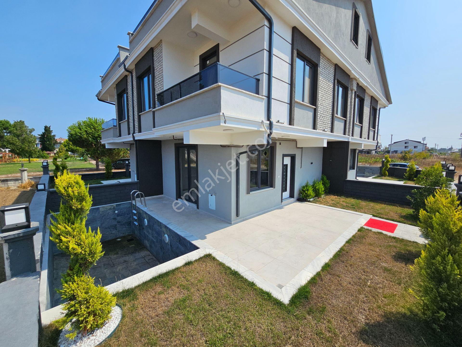 4+1 Müstakil Havuzlu , Jakuzili , Ebevyn Banyolu Lüks Villa - Görsel 4