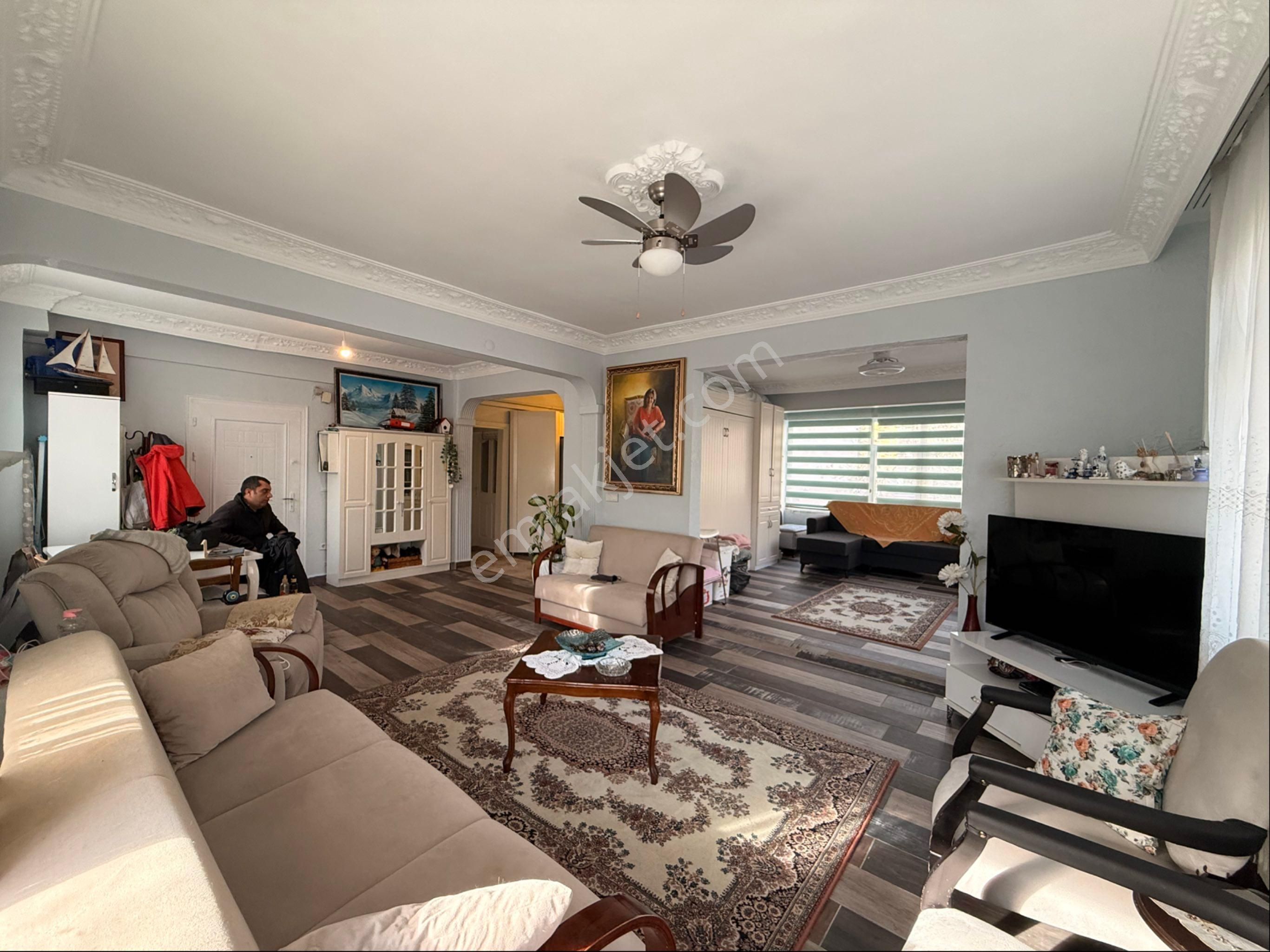 Yeniköy'de Yatırıma Uygun 3 Katlı 130 M2 Arsalı Satılık Bina - Görsel 6