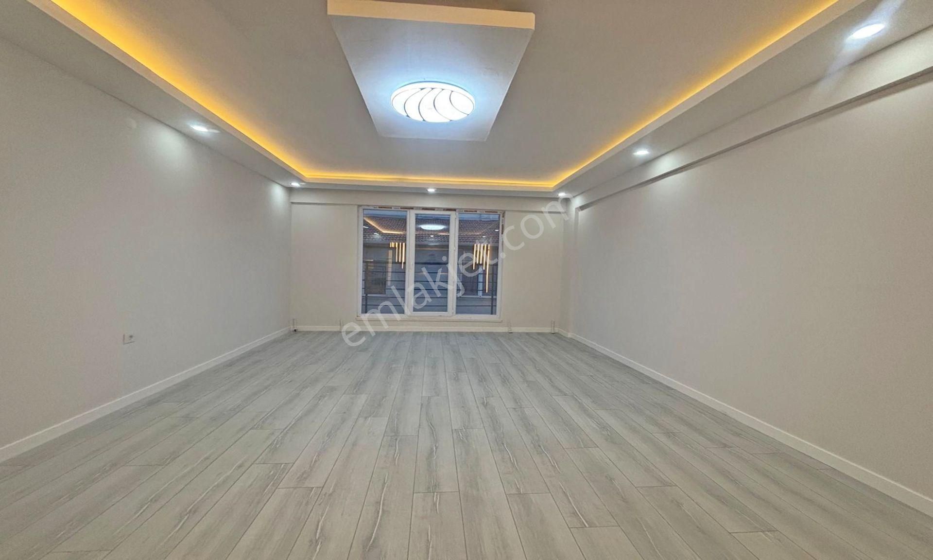 Bulvar'dan Keçiören Karakaya'da Caddeye Yakın Sıfır 3+1 Daire - Görsel 10