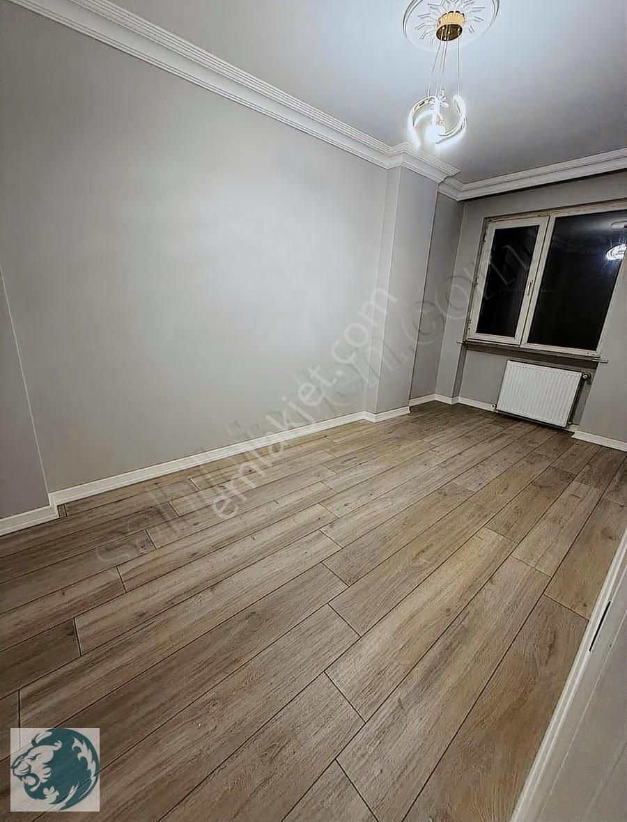 Orhangazi Mahalle Meydanda Satılık 2+1 Arakat 100m2 Harika Daire - Görsel 14