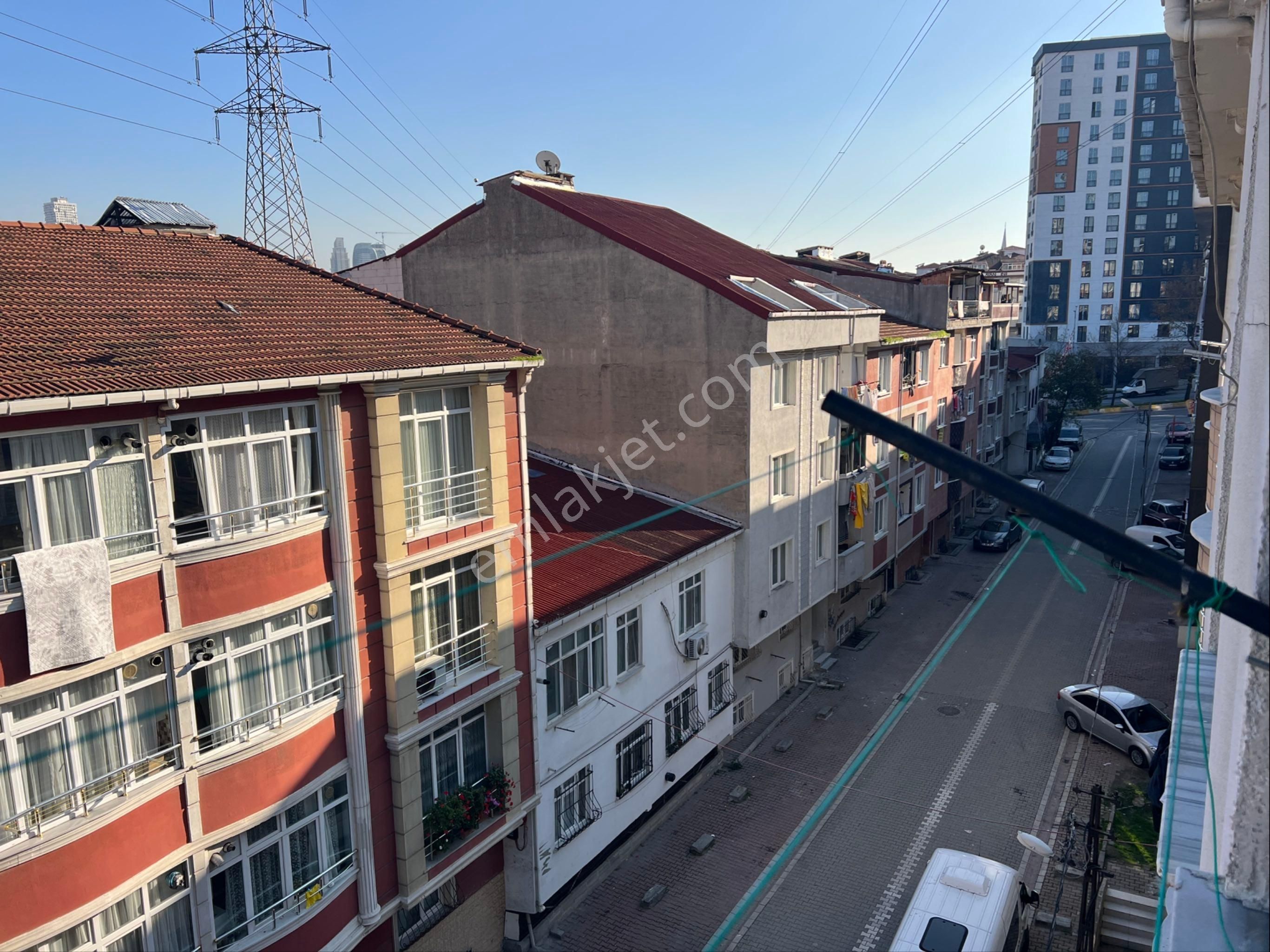 Esenyurt Metrobüse 5 Dakika Dolmus Mesafesinde Satilik 2+1 Asansörlü Daire - Görsel 9