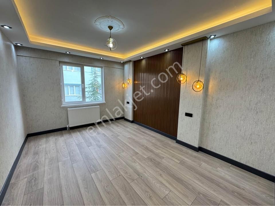 Beylikdüzü Cumhuriyet Mh. Metrobüse Yakın 5 Dk Mesafede 2+1 Daire.. - Görsel 5