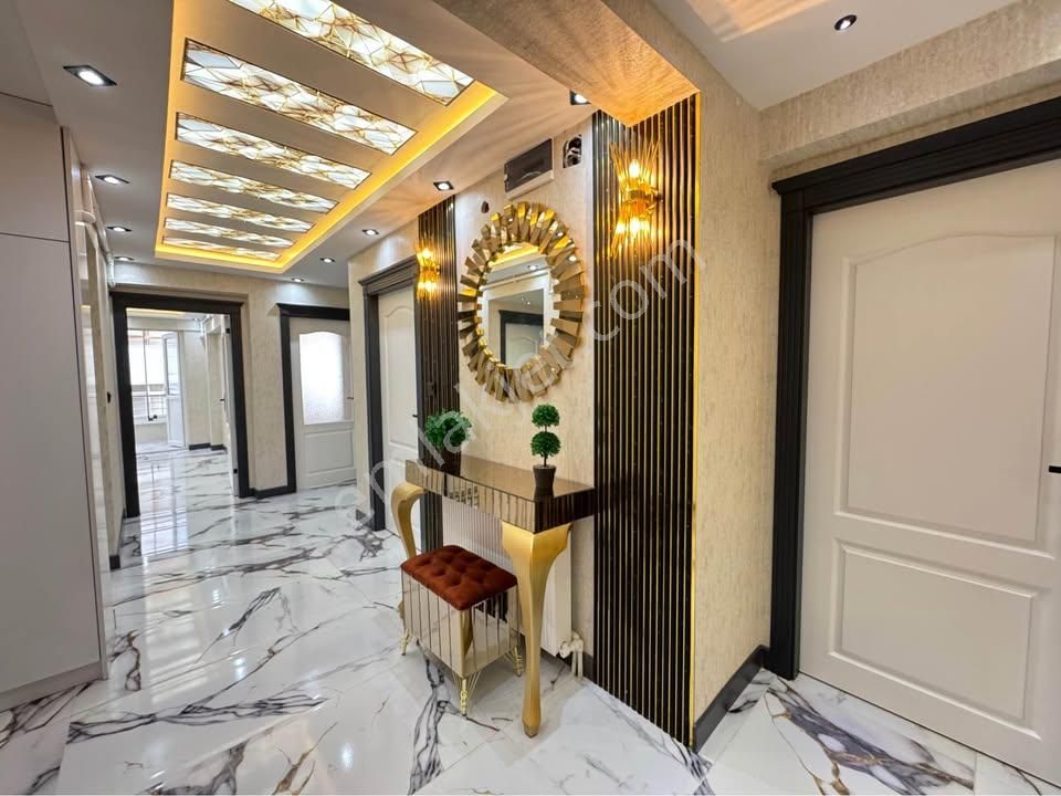 Beylikdüzü Cumhuriyet Mh. Metrobüse Yakın 5 Dk Mesafede 2+1 Daire.. - Görsel 8