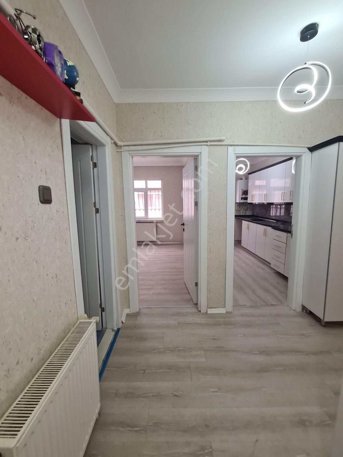 Etlik Kıvrımlı Sokak Arakatta Full Yapılı Ön Cephe 3+1 Daire - Görsel 34