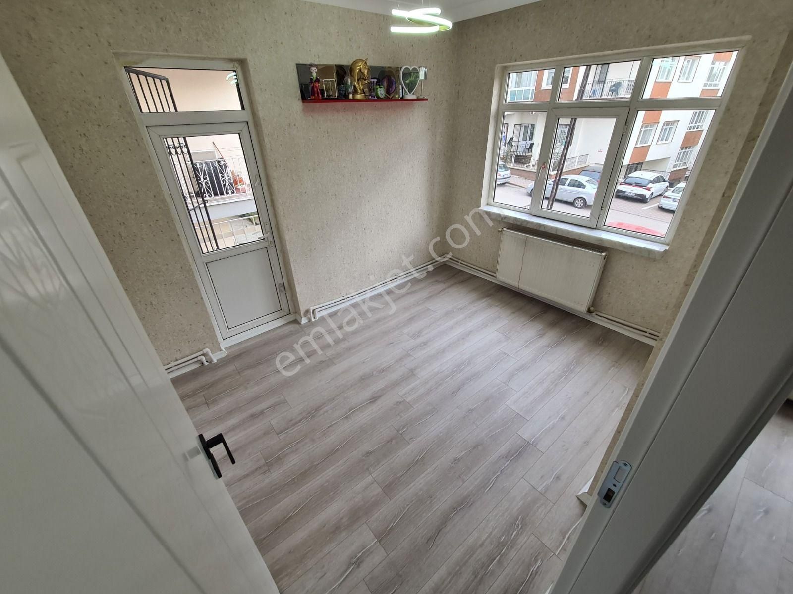 Etlik Kıvrımlı Sokak Arakatta Full Yapılı Ön Cephe 3+1 Daire - Görsel 16