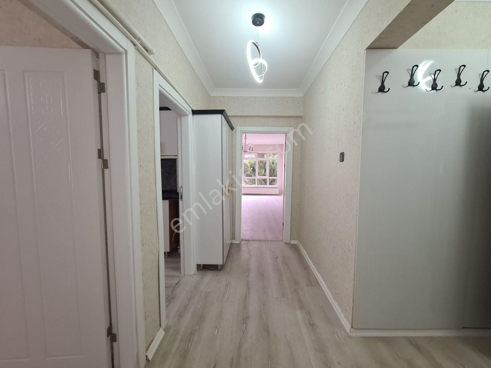 Etlik Kıvrımlı Sokak Arakatta Full Yapılı Ön Cephe 3+1 Daire - Görsel 31