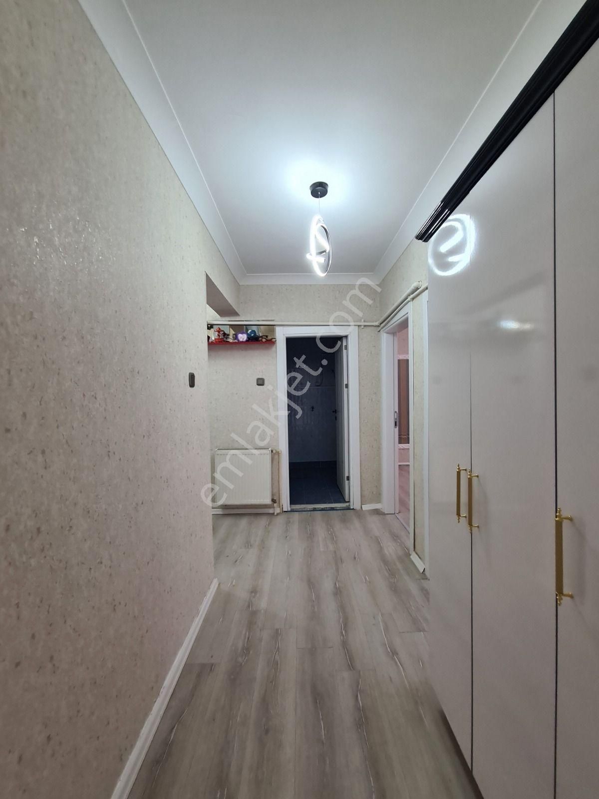 Etlik Kıvrımlı Sokak Arakatta Full Yapılı Ön Cephe 3+1 Daire - Görsel 22